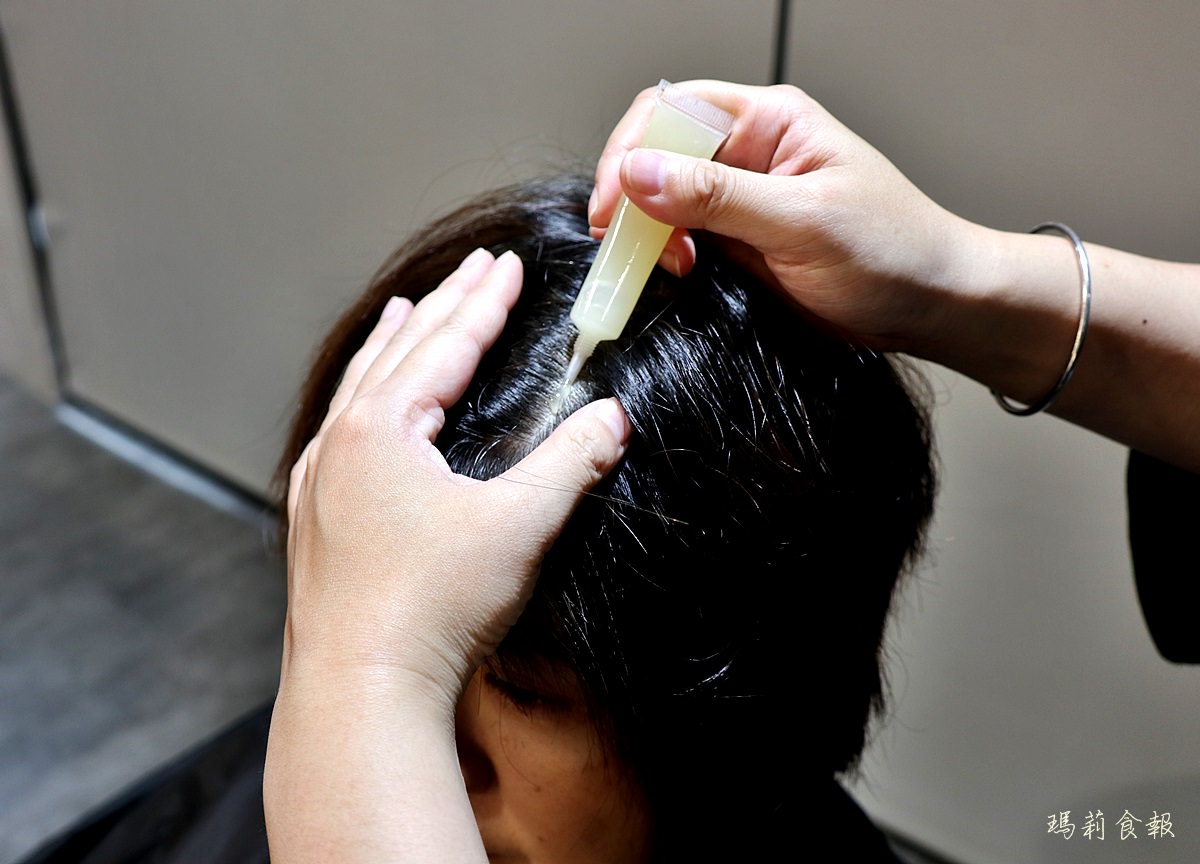 初次Hair Salon,豐原髮廊推薦,設計師親切專業,鄰近豐原火車站,義大利OWAY