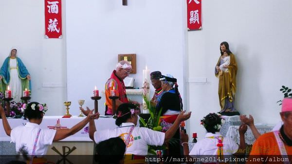 20110709都蘭天主堂收穫祭 (14).JPG